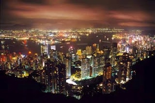 http://globaltraveltorusim.blogspot.com/2011/09/victoria-peak-hong-kong-2011.html