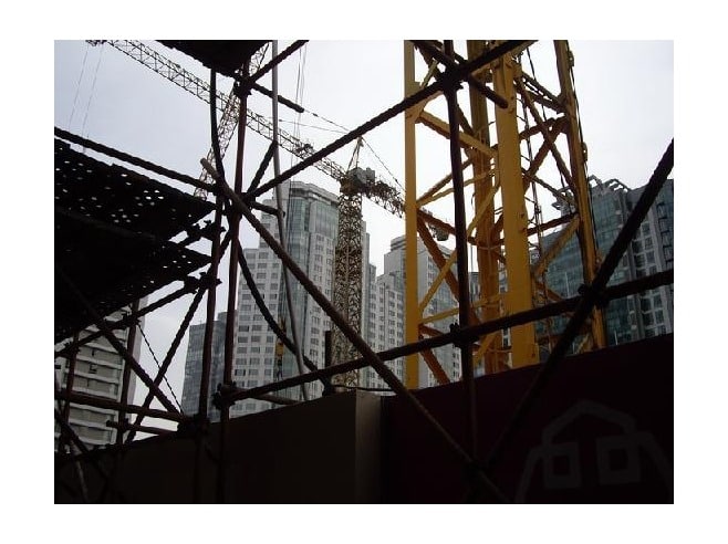 Construction in the City<!--:zh-->城里的装修